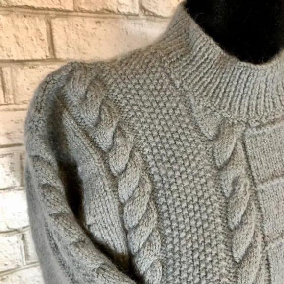 Wool sweater - Picture 3 of 6